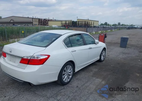 2014 Honda Accord Ex z USA, uszkodzony, nr VIN 1HGCR2F79EA277378
